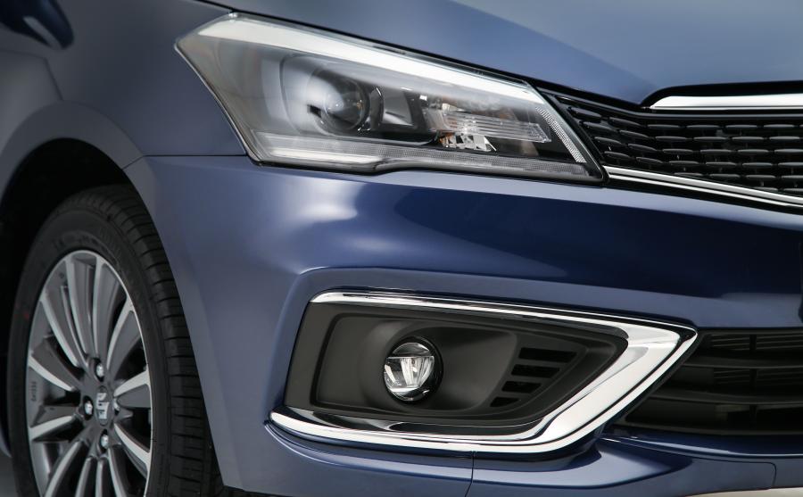 Детали экстерьера Suzuki Ciaz 2019 года  (ZA) (фото 17 из 40)